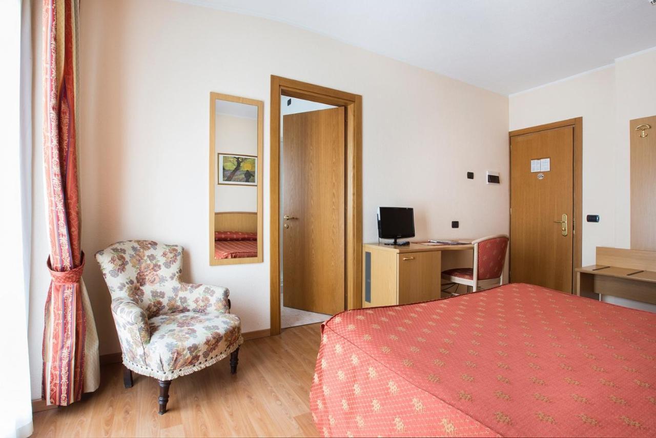 Hotel Piuro Prosto di Piuro Eksteriør billede